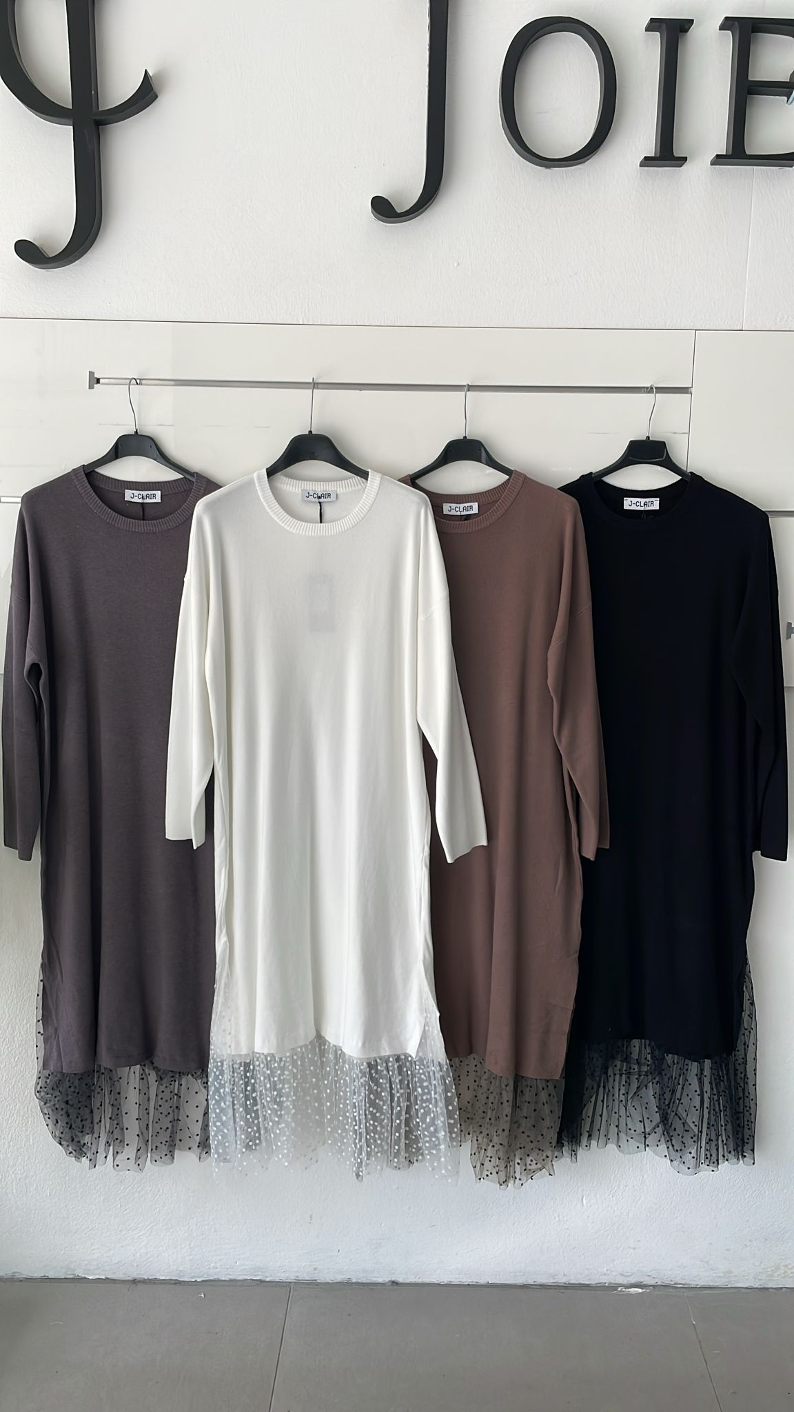 Joie Clair (J-Clair)