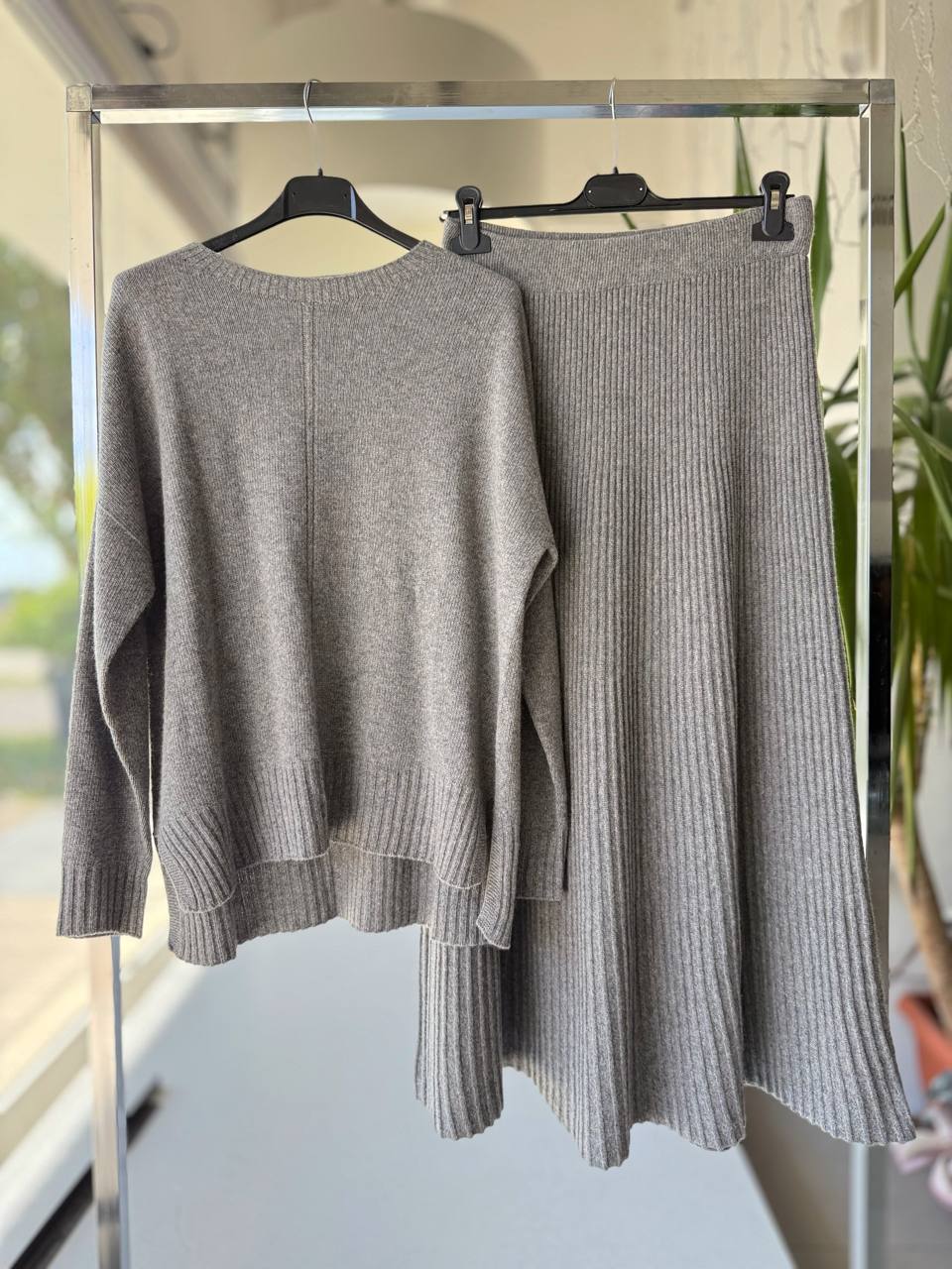 Joie Clair (J-Clair)