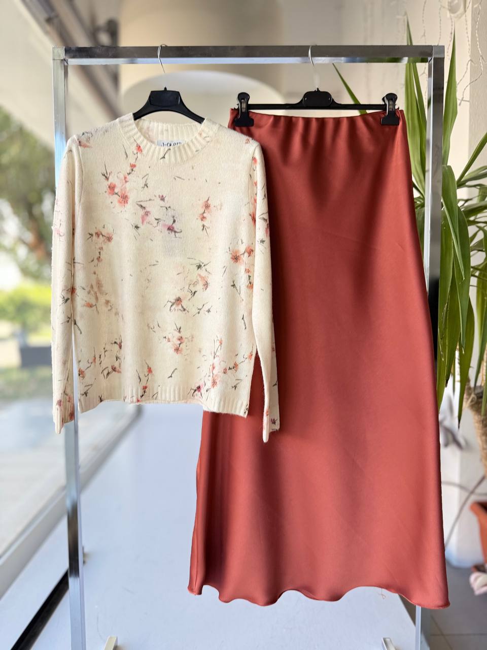 Joie Clair (J-Clair)