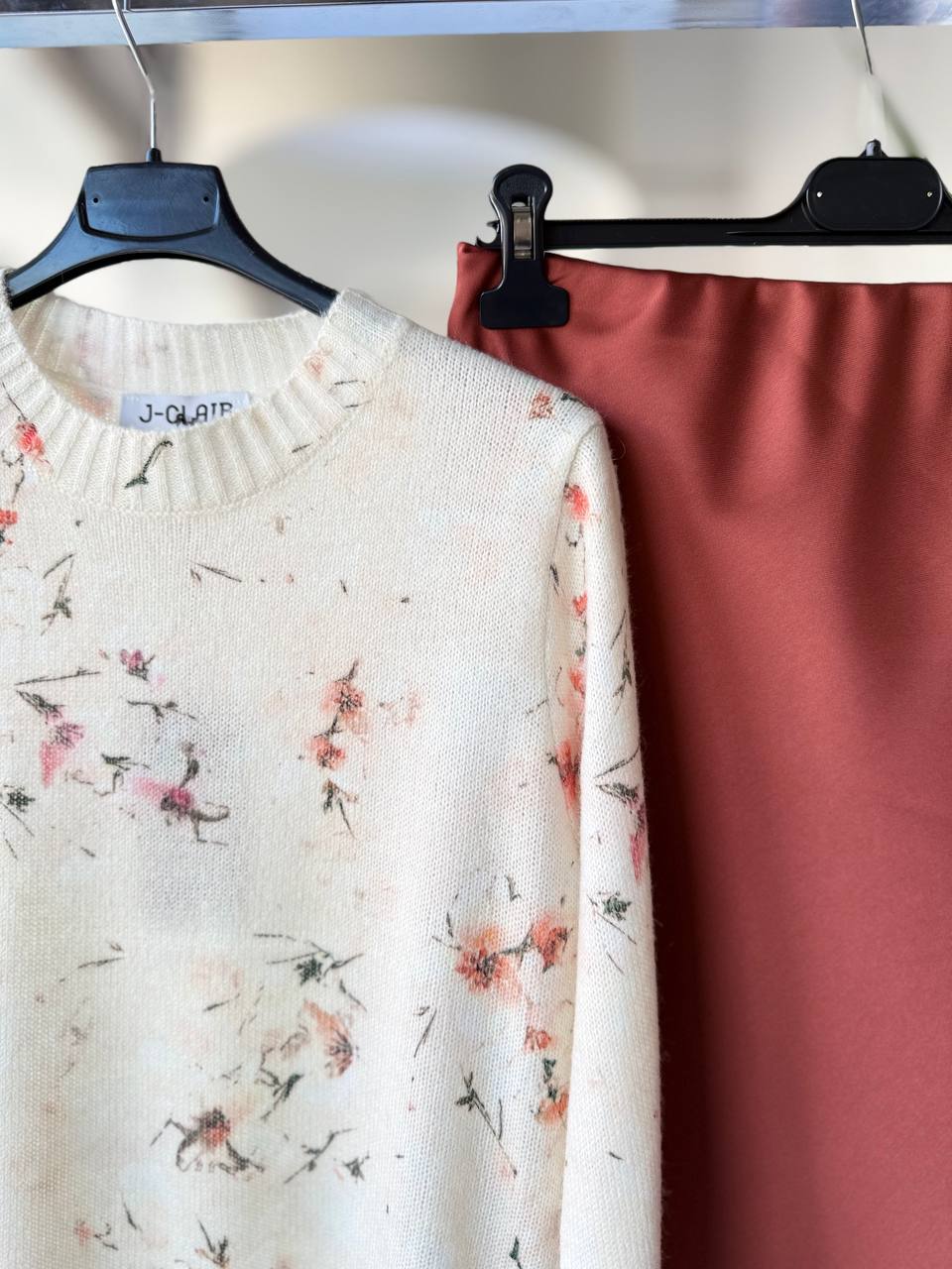 Joie Clair (J-Clair)