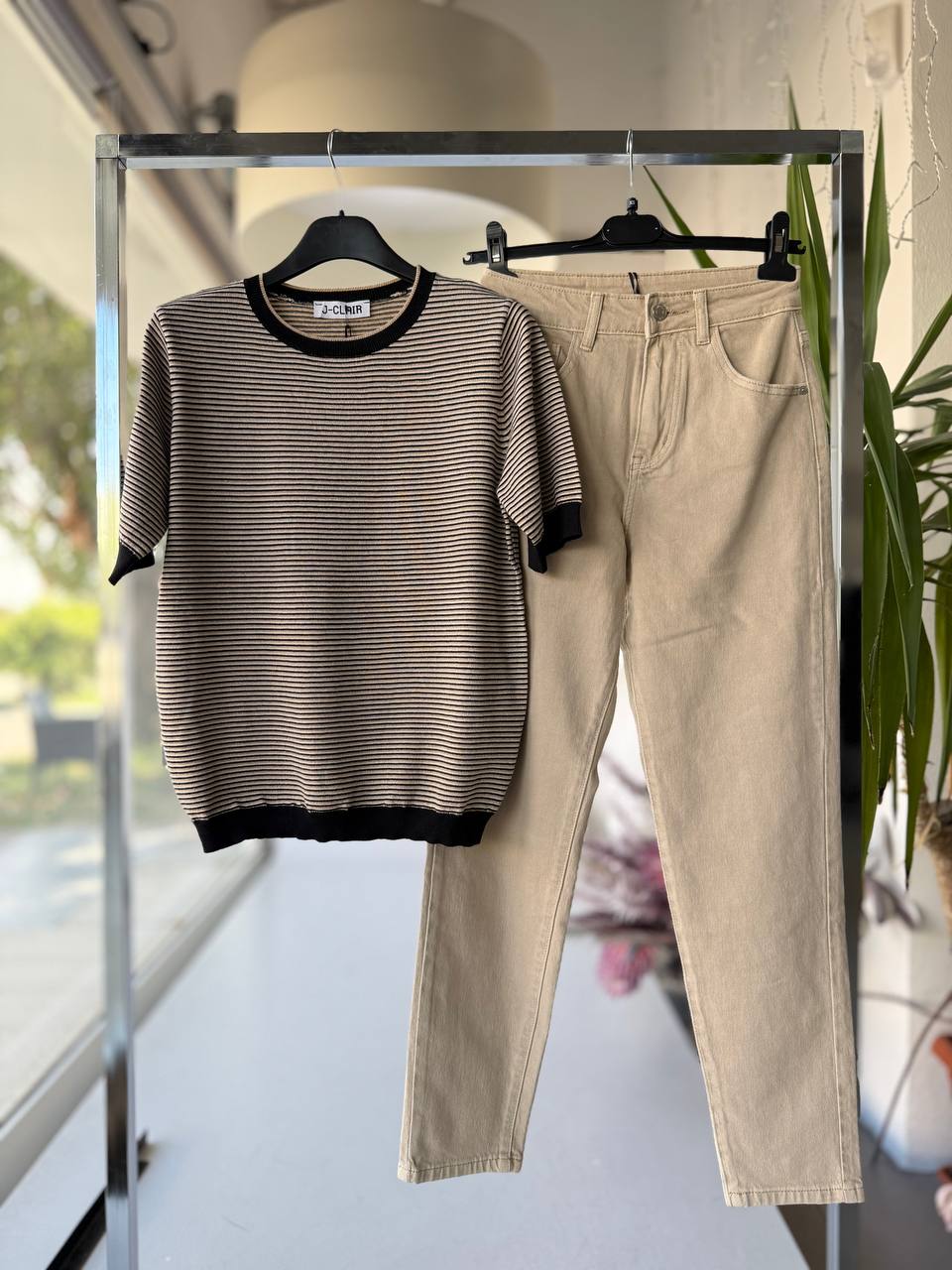 Joie Clair (J-Clair)