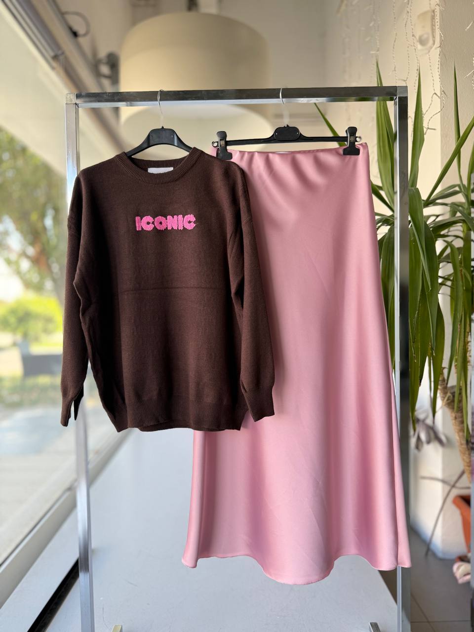 Joie Clair (J-Clair)