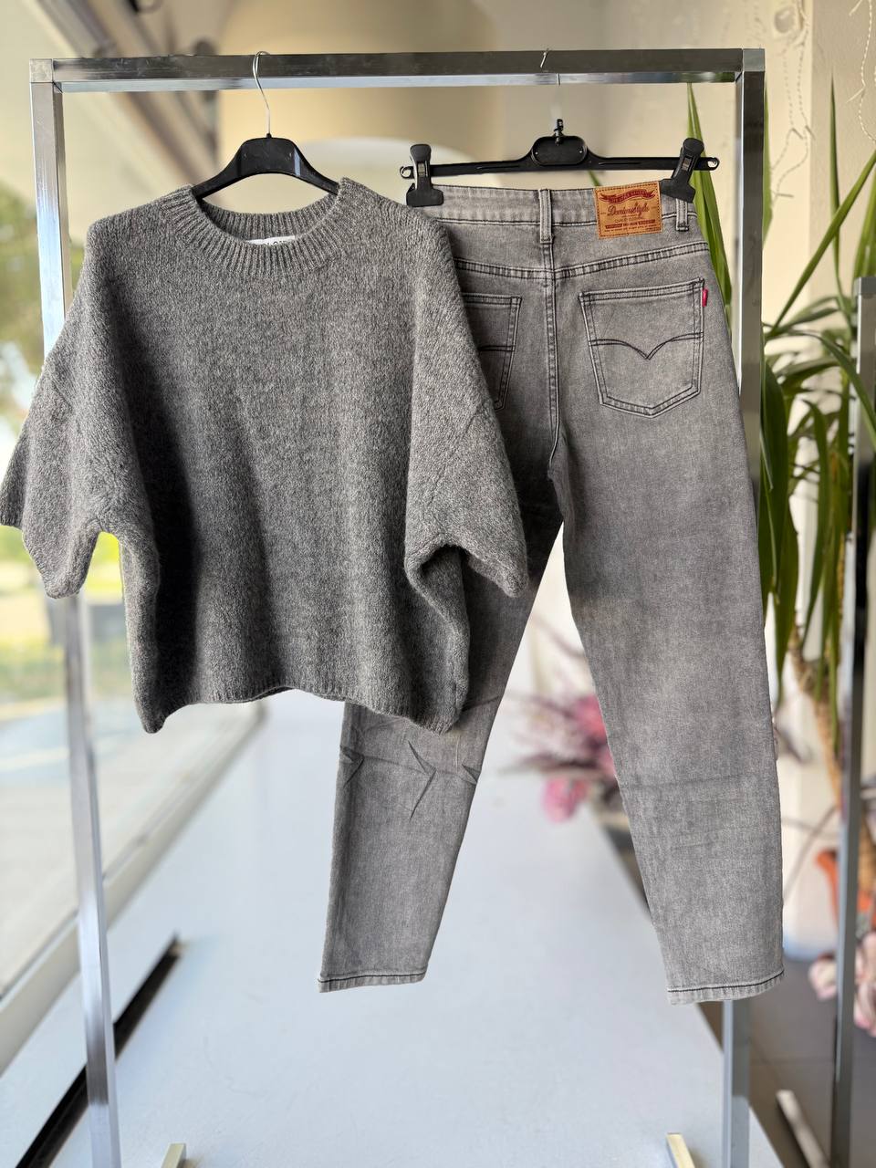 Joie Clair (J-Clair)