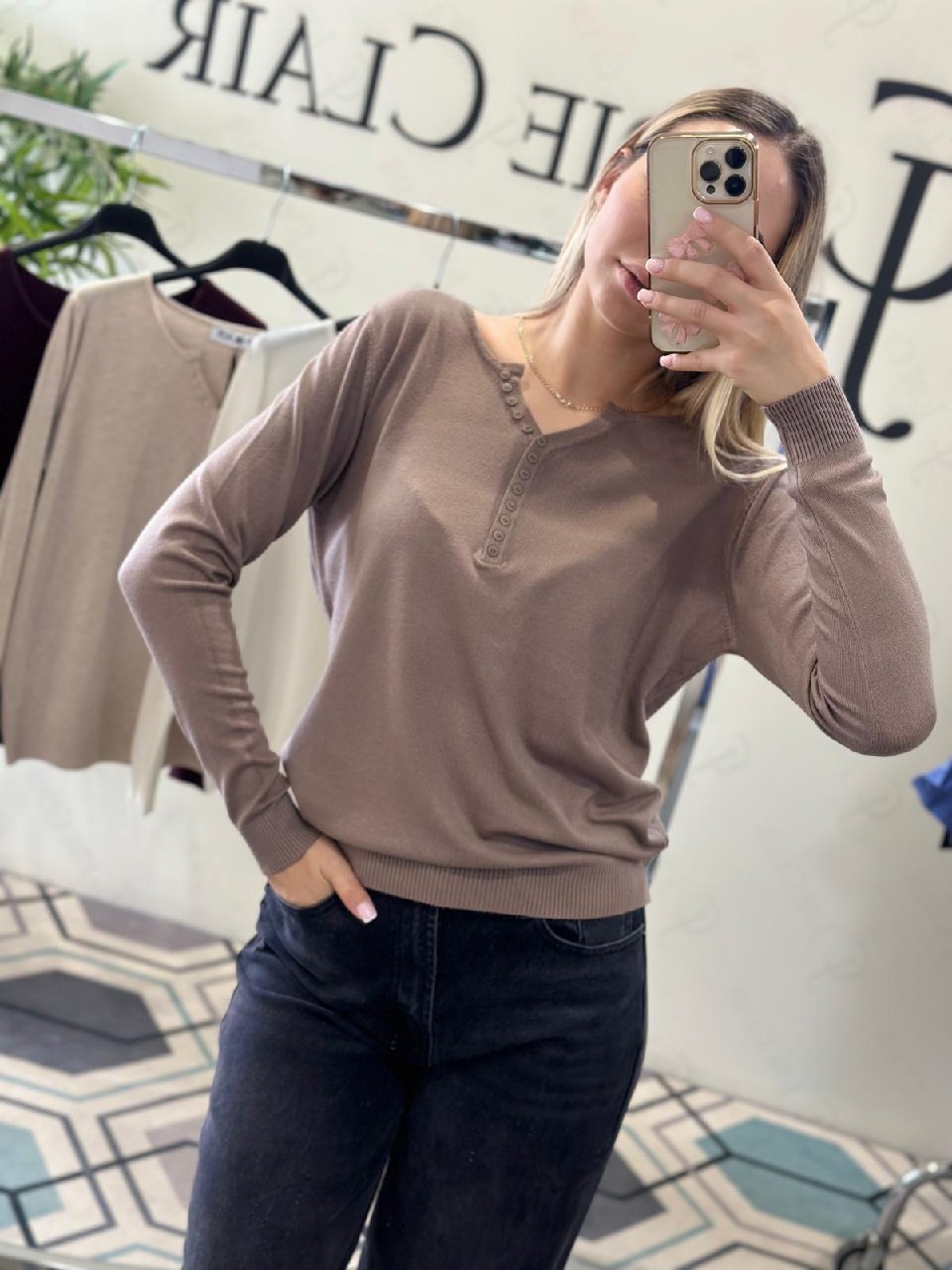 Joie Clair (J-Clair)