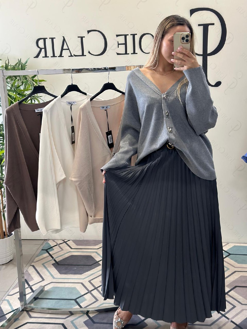 Joie Clair (J-Clair)