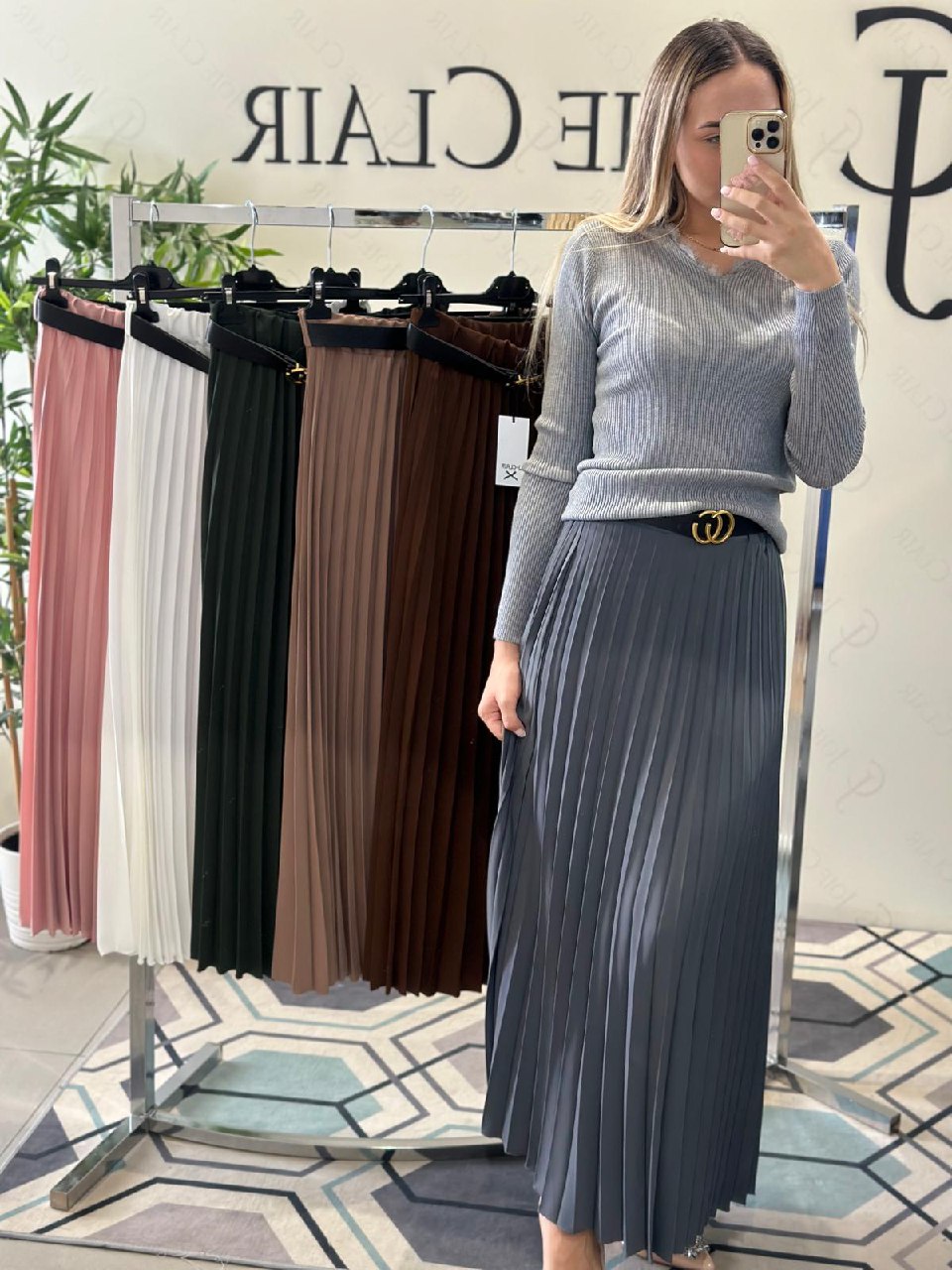 Joie Clair (J-Clair)