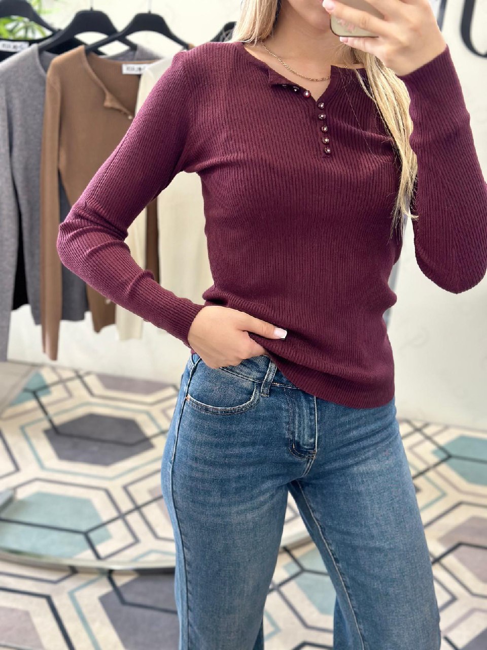 Joie Clair (J-Clair)