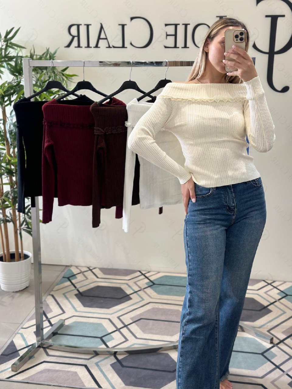 Joie Clair (J-Clair)