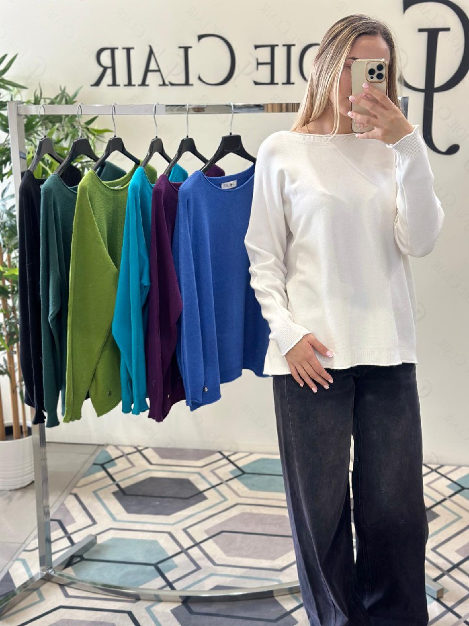 Joie Clair (J-Clair)