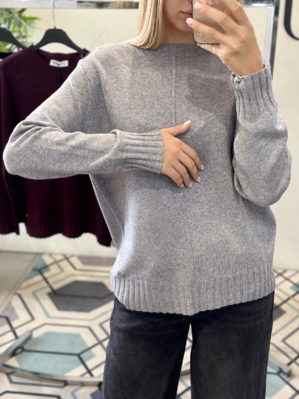 Joie Clair (J-Clair)