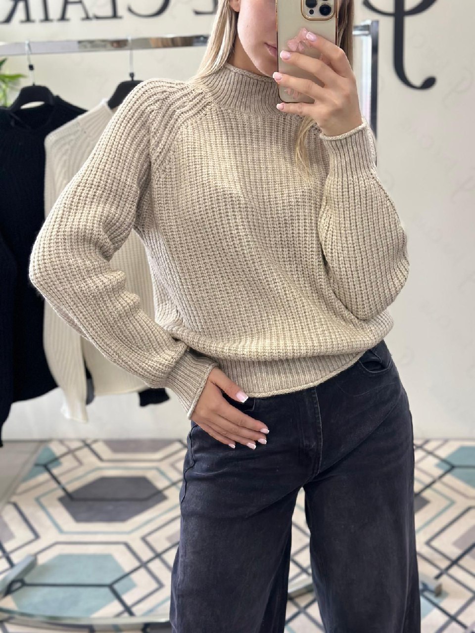 Joie Clair (J-Clair)