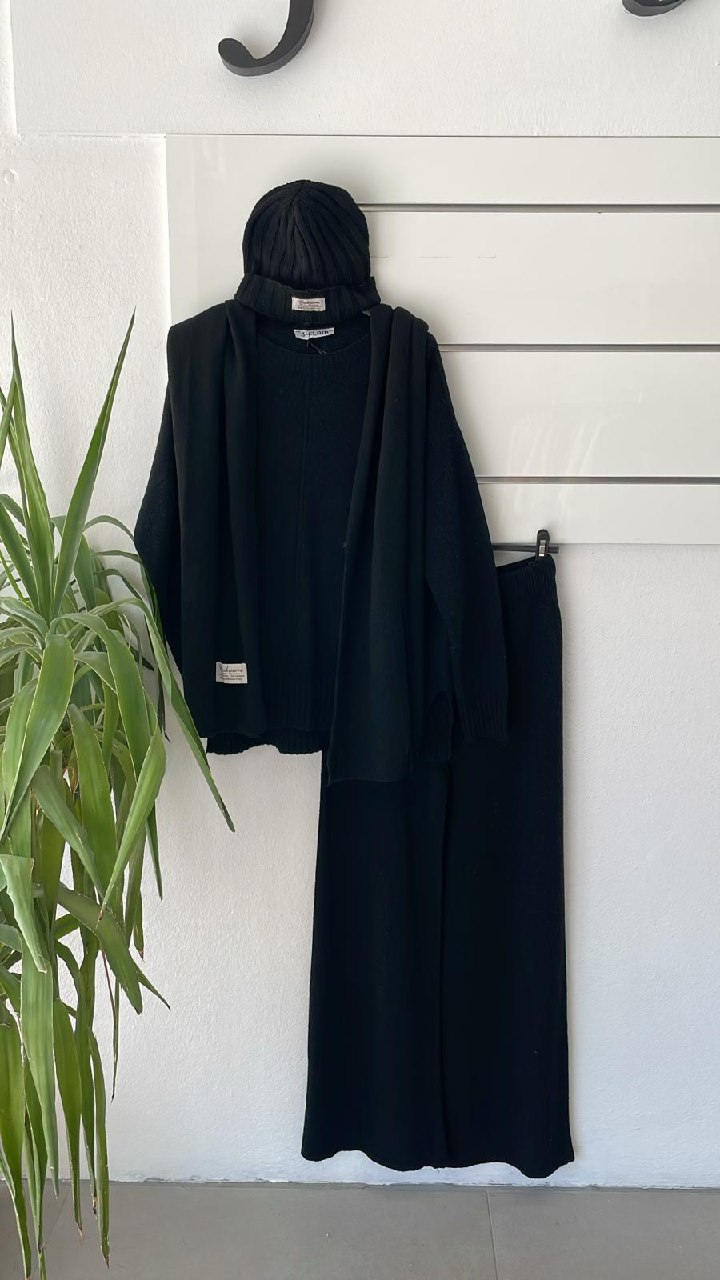 Joie Clair (J-Clair)