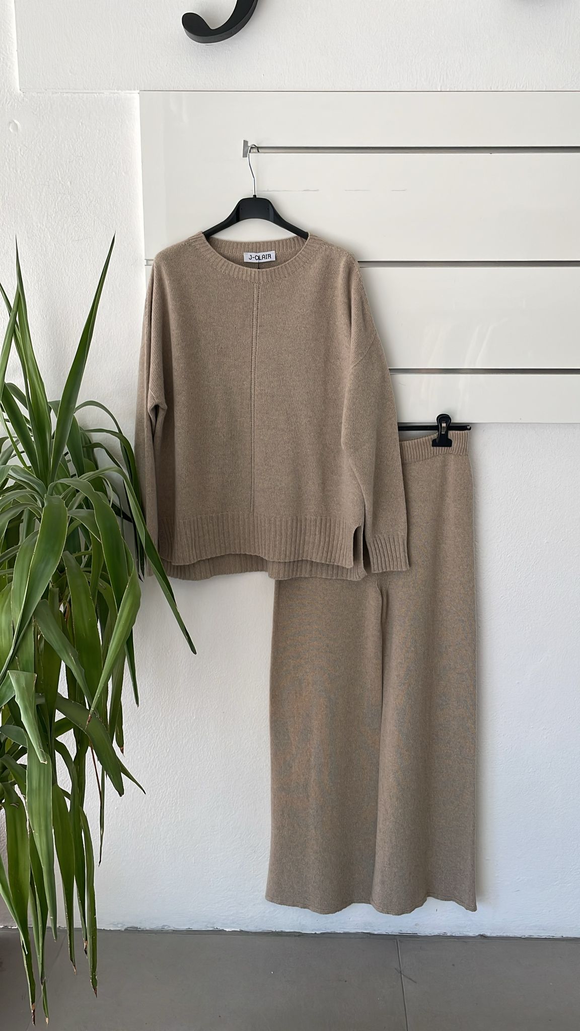 Joie Clair (J-Clair)