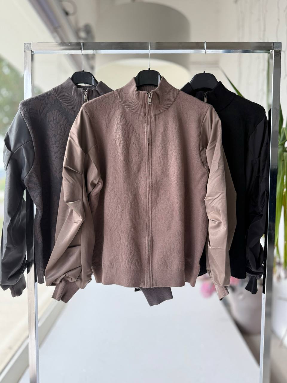 Joie Clair (J-Clair)