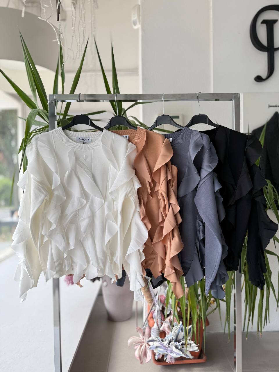 Joie Clair (J-Clair)