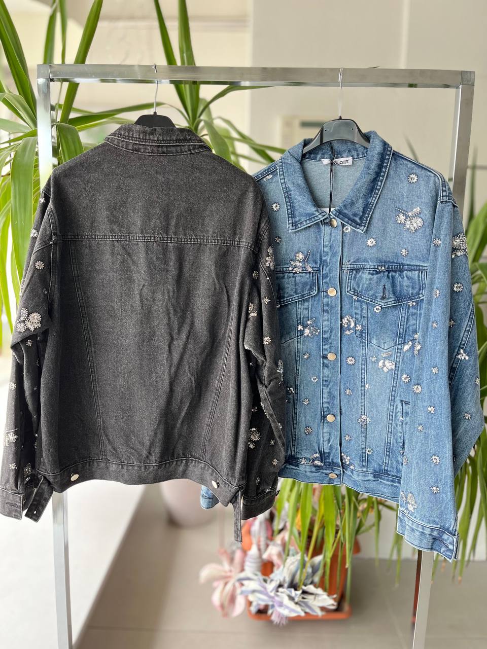 Joie Clair (J-Clair)