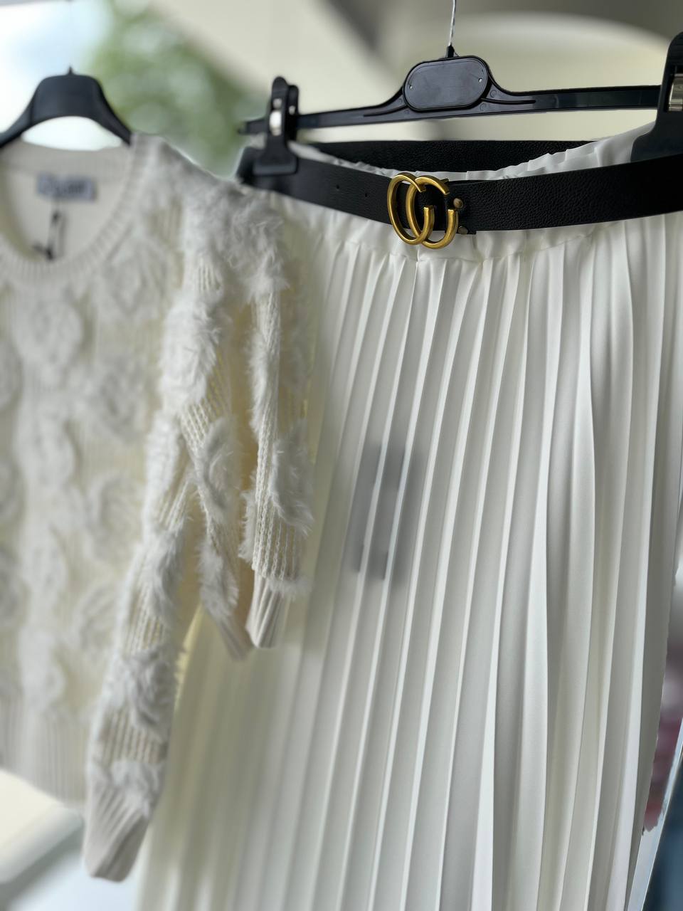 Joie Clair (J-Clair)