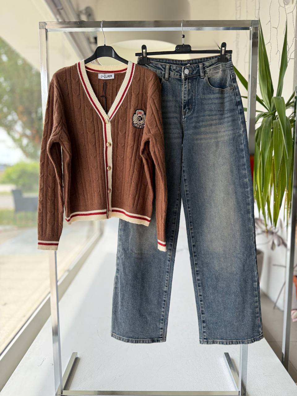 Joie Clair (J-Clair)