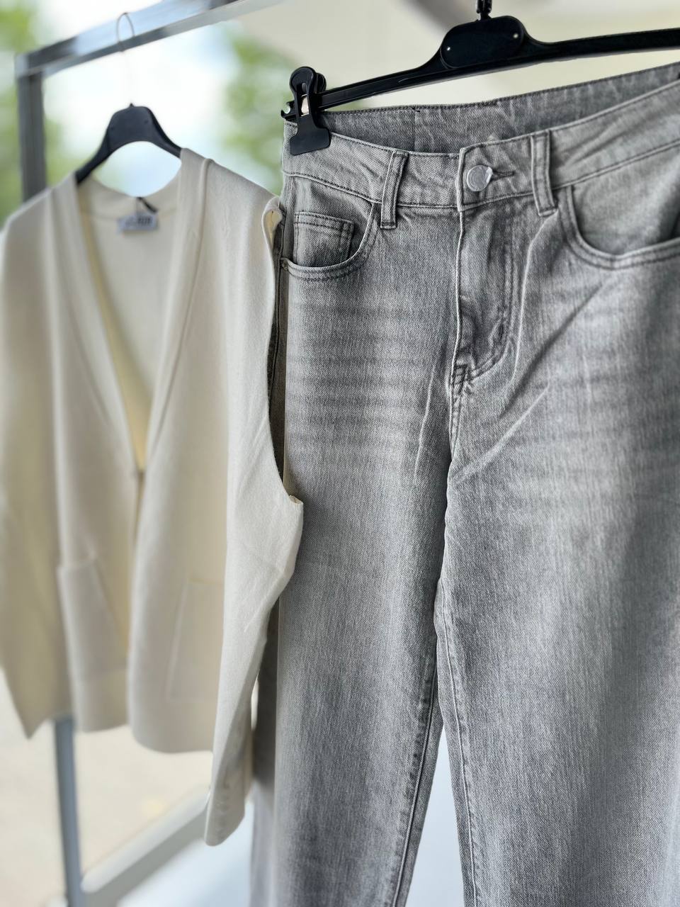 Joie Clair (J-Clair)