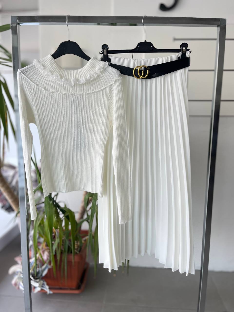 Joie Clair (J-Clair)