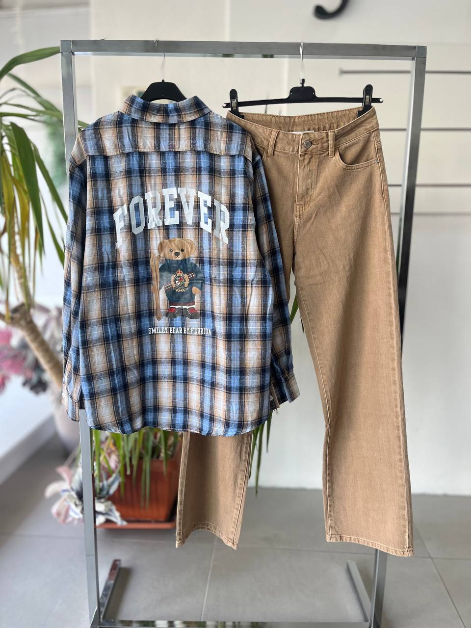 Joie Clair (J-Clair)