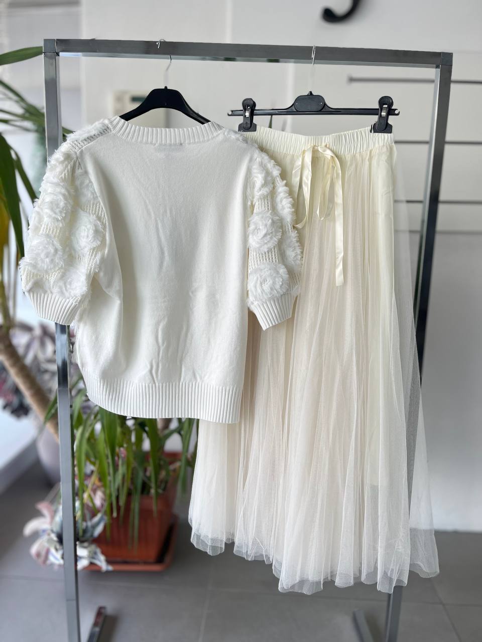 Joie Clair (J-Clair)