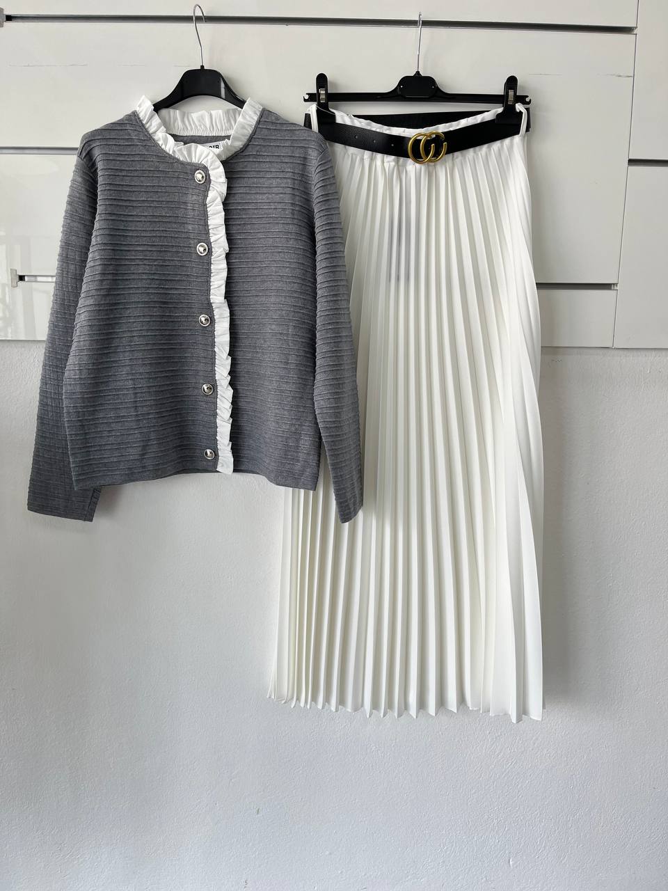 Joie Clair (J-Clair)