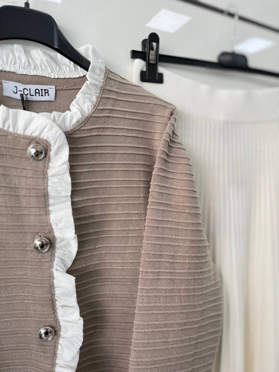 Joie Clair (J-Clair)