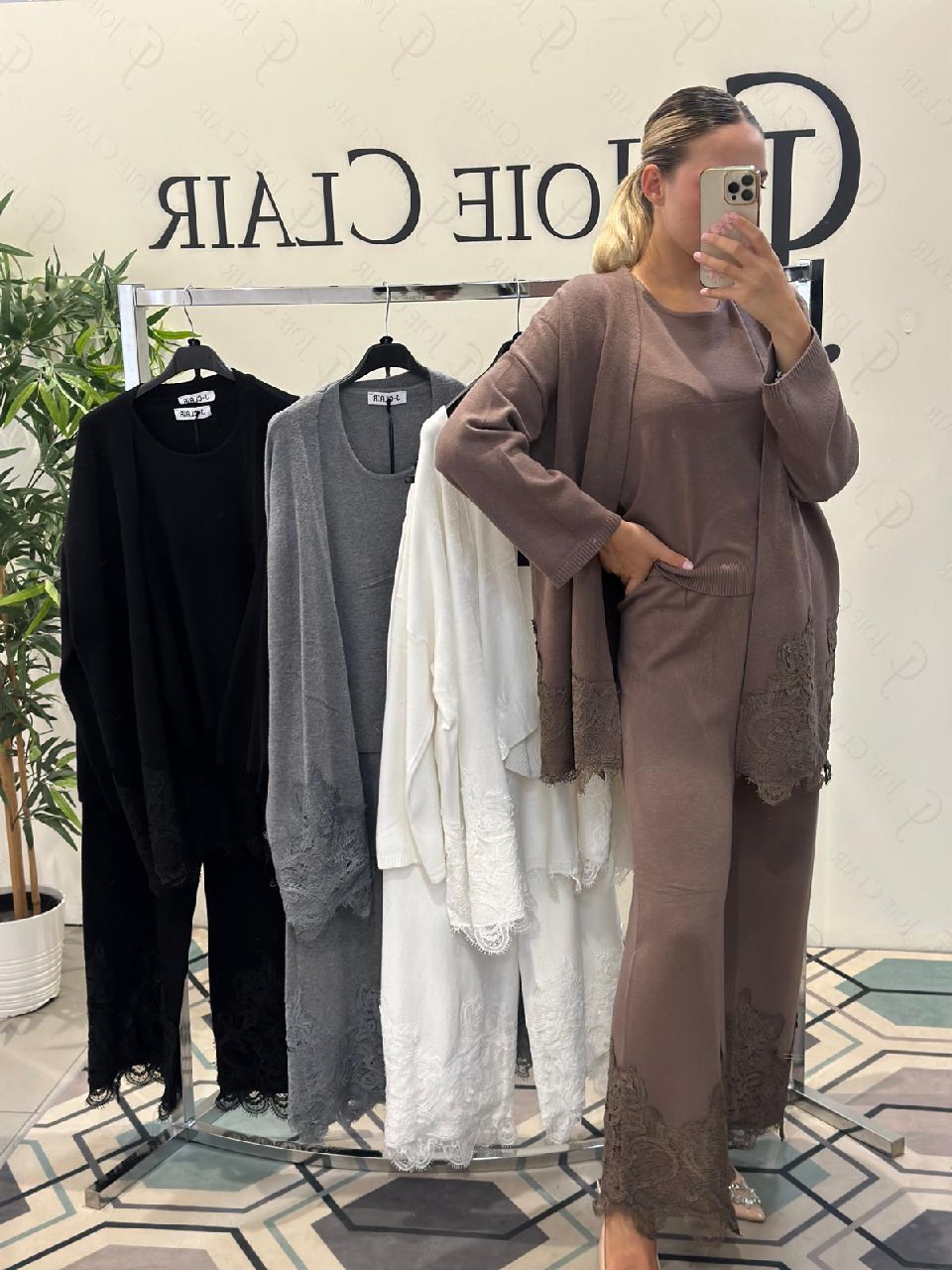 Фото Joie Clair (J-Clair)