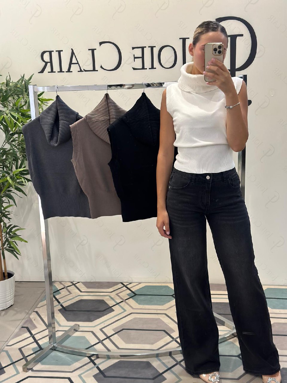 Фото Joie Clair (J-Clair)