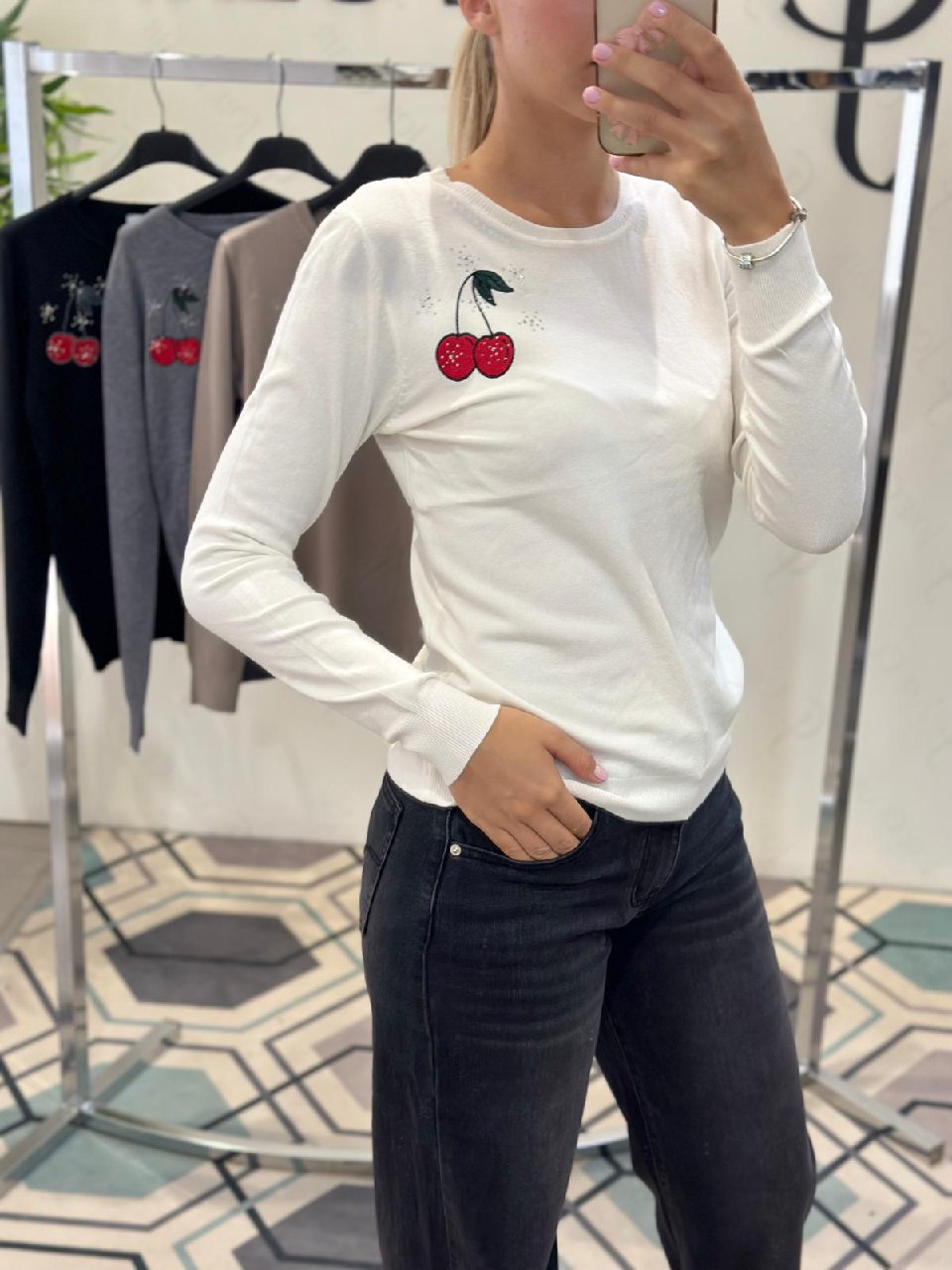 Фото Joie Clair (J-Clair)