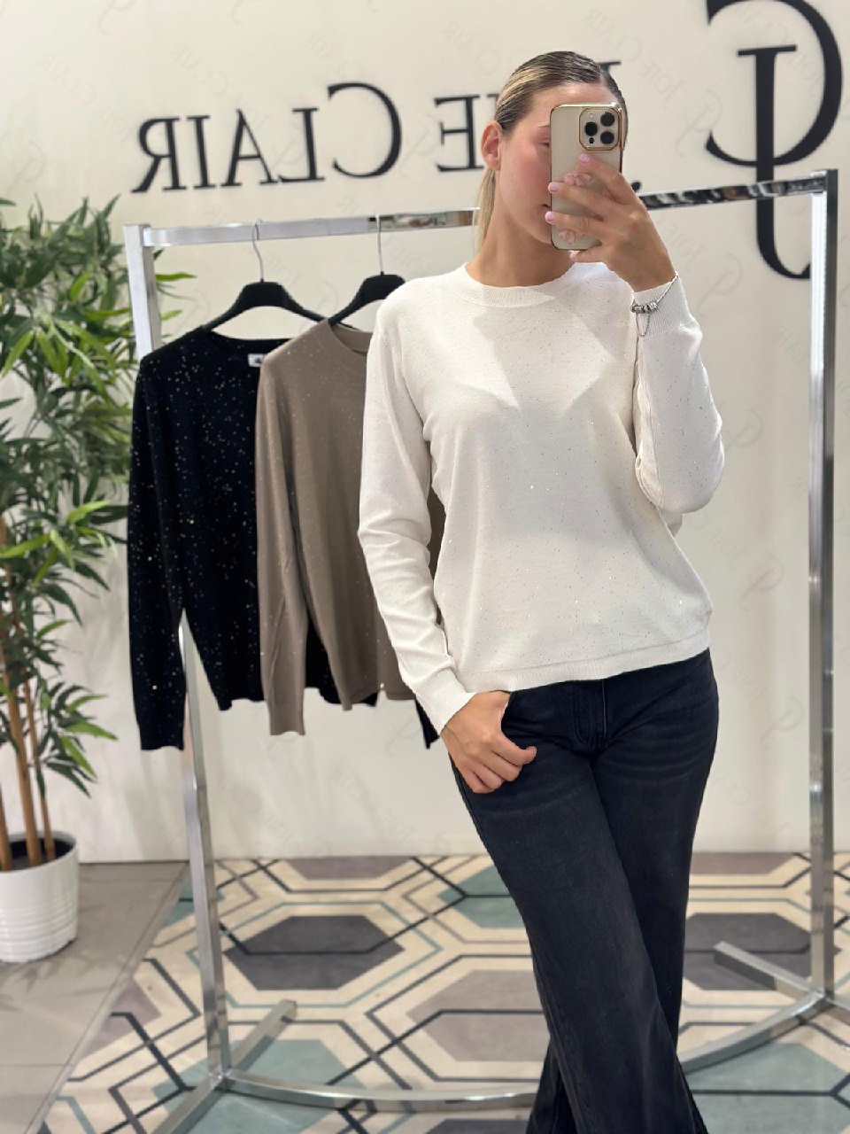 Фото Joie Clair (J-Clair)