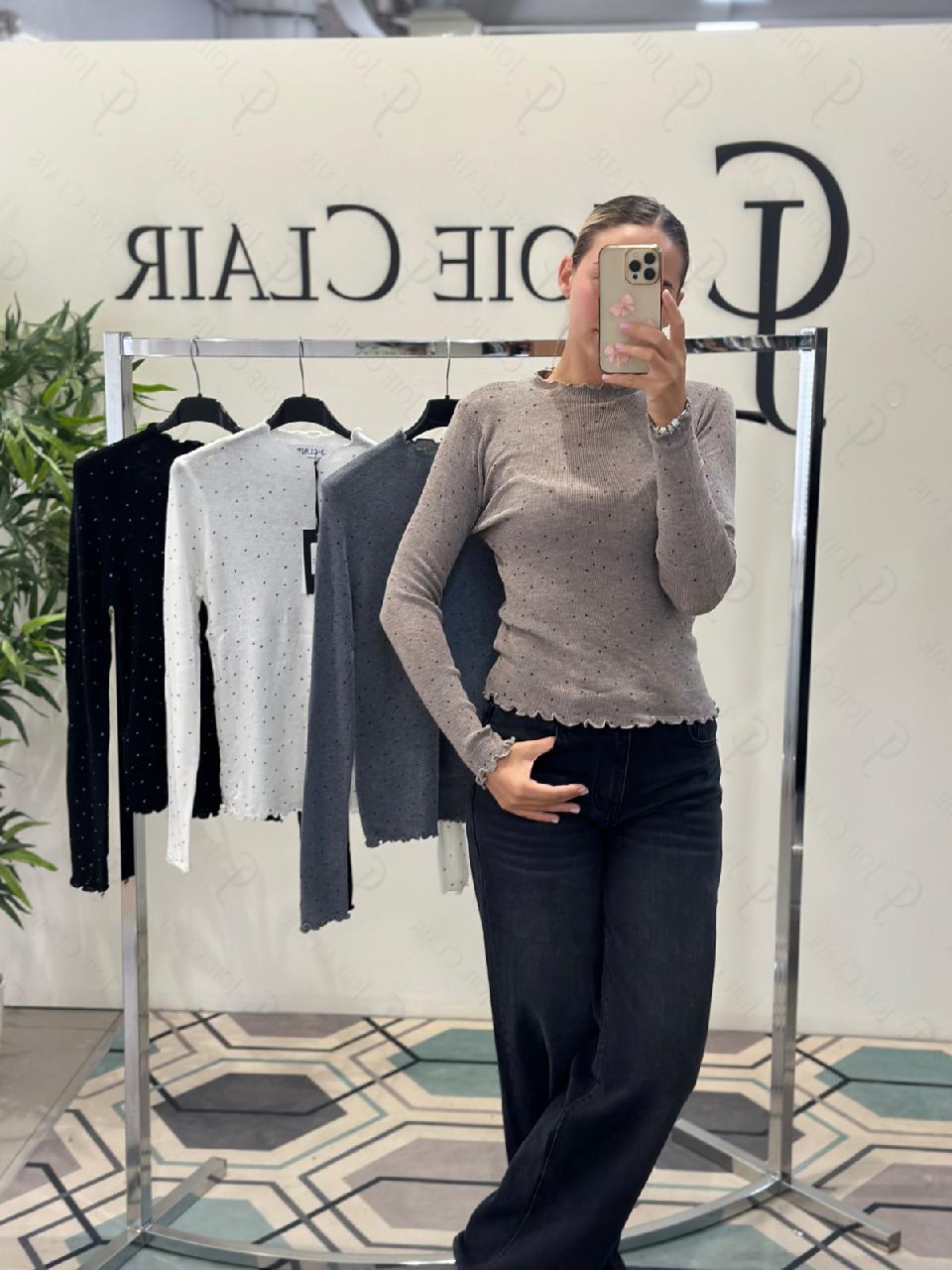 Фото Joie Clair (J-Clair)