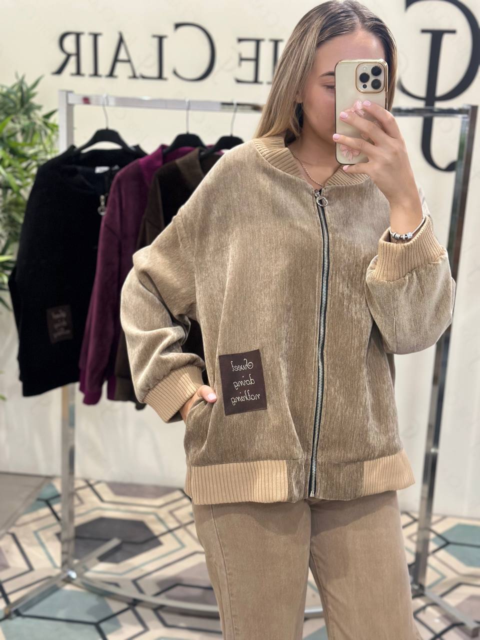 Joie Clair (J-Clair)