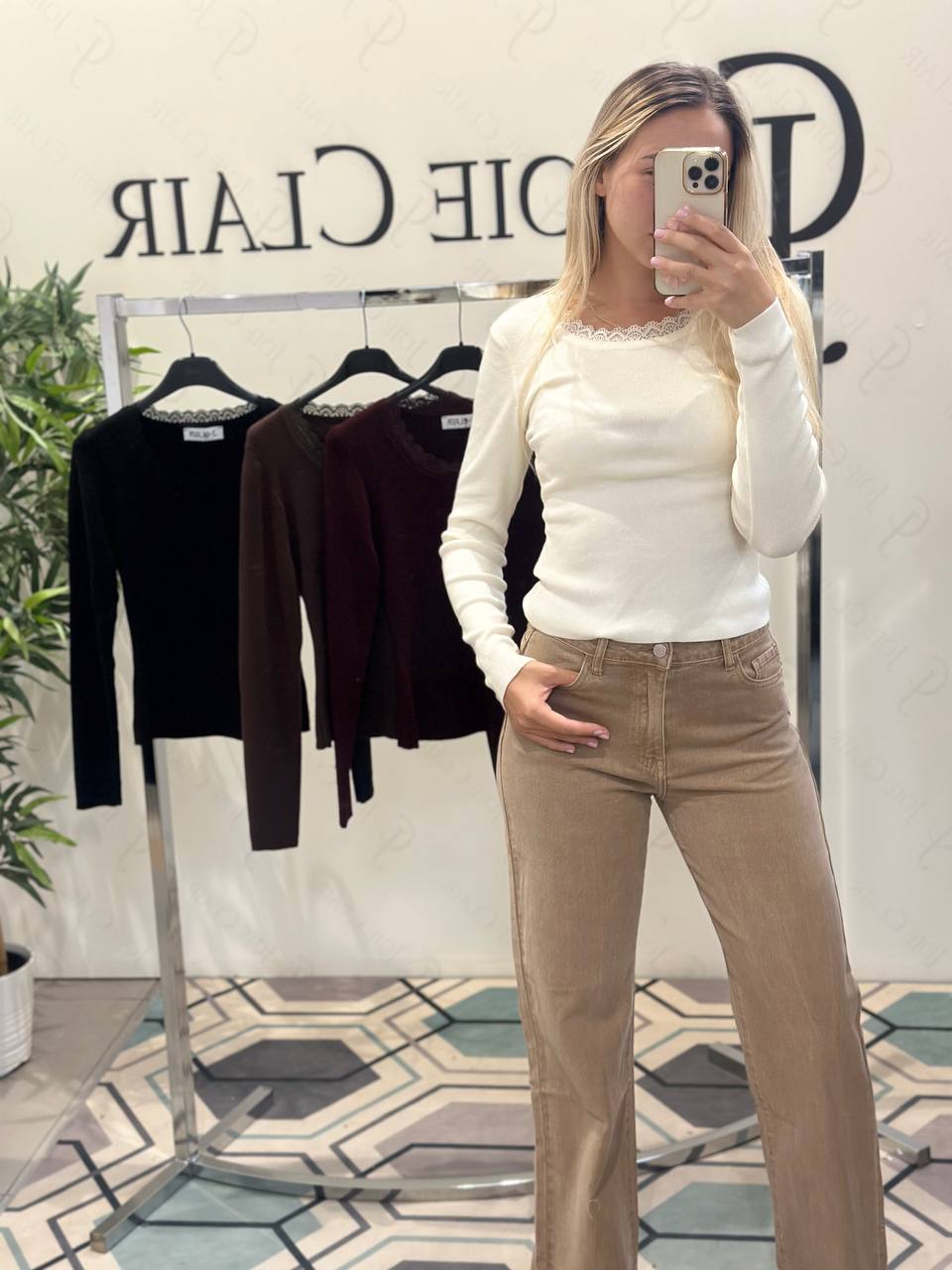 Фото Joie Clair (J-Clair)