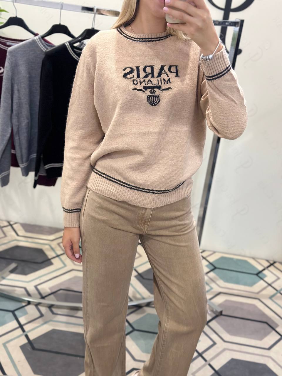 Фото Joie Clair (J-Clair)