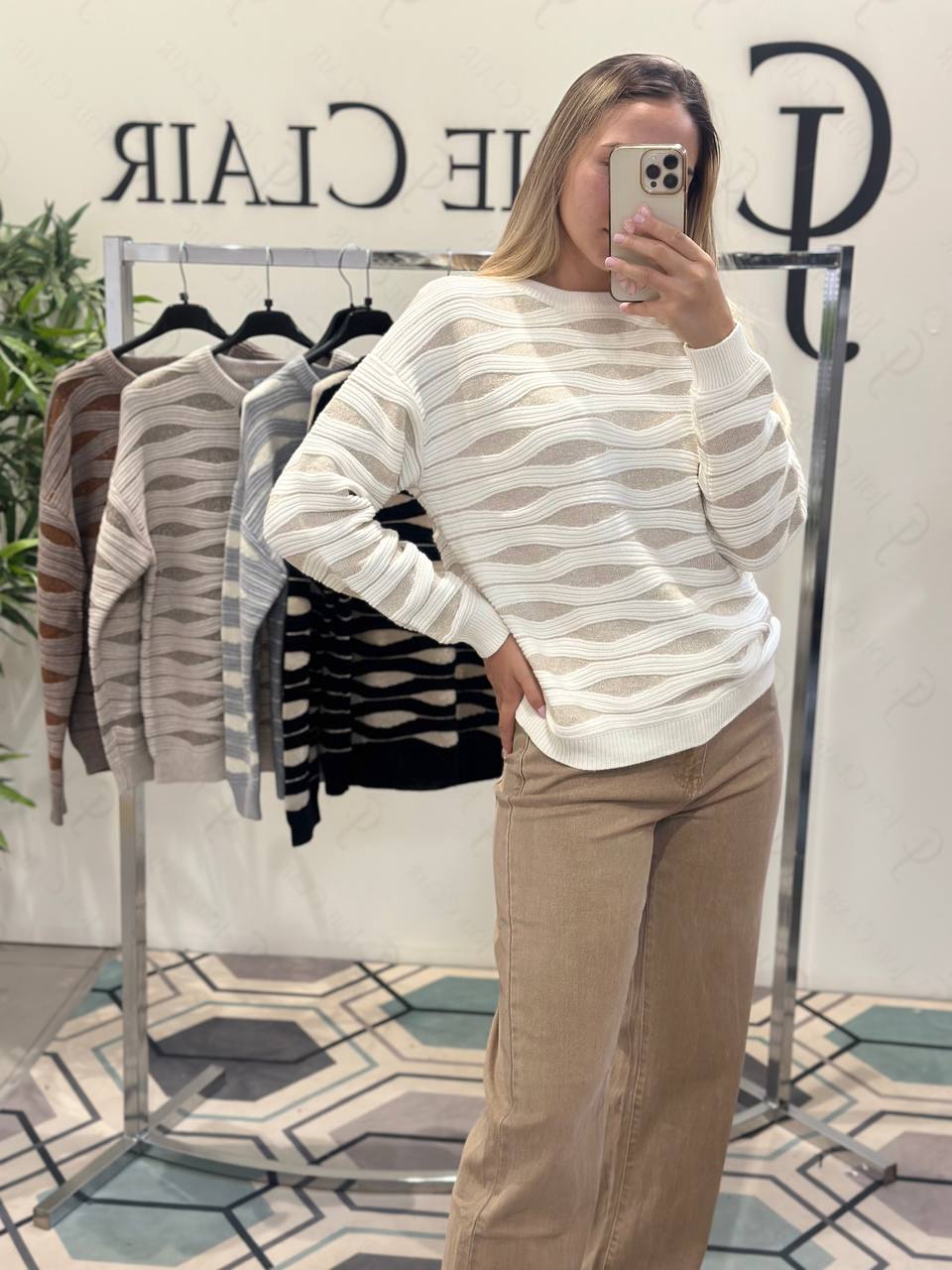 Фото Joie Clair (J-Clair)