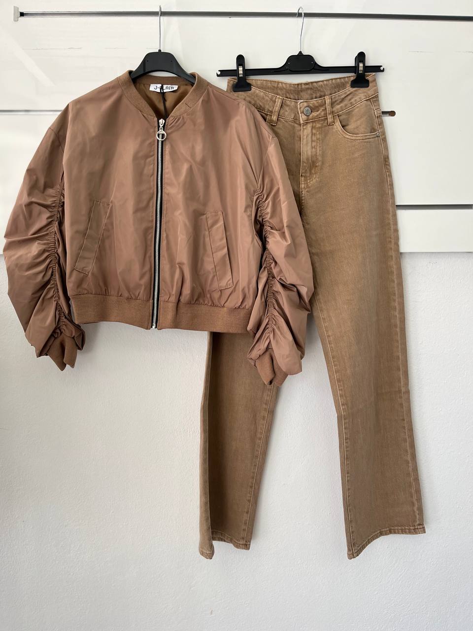 Фото Joie Clair (J-Clair)