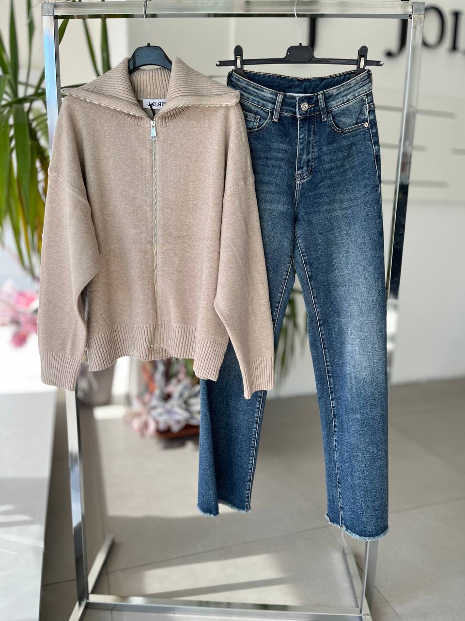 Фото Joie Clair (J-Clair)