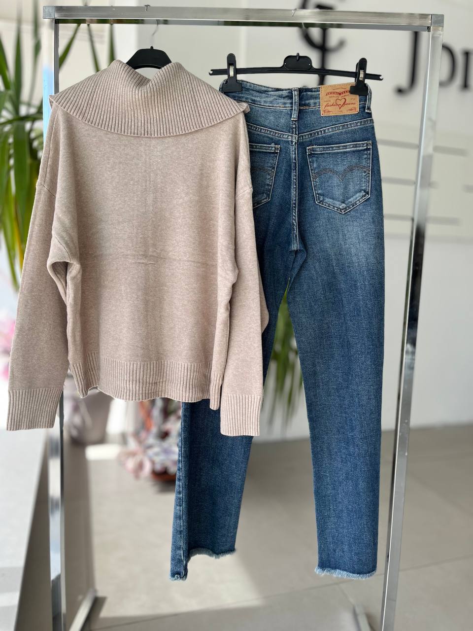 Фото Joie Clair (J-Clair)