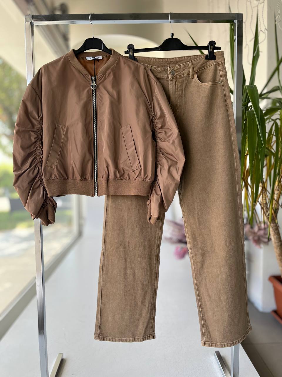 Joie Clair (J-Clair)