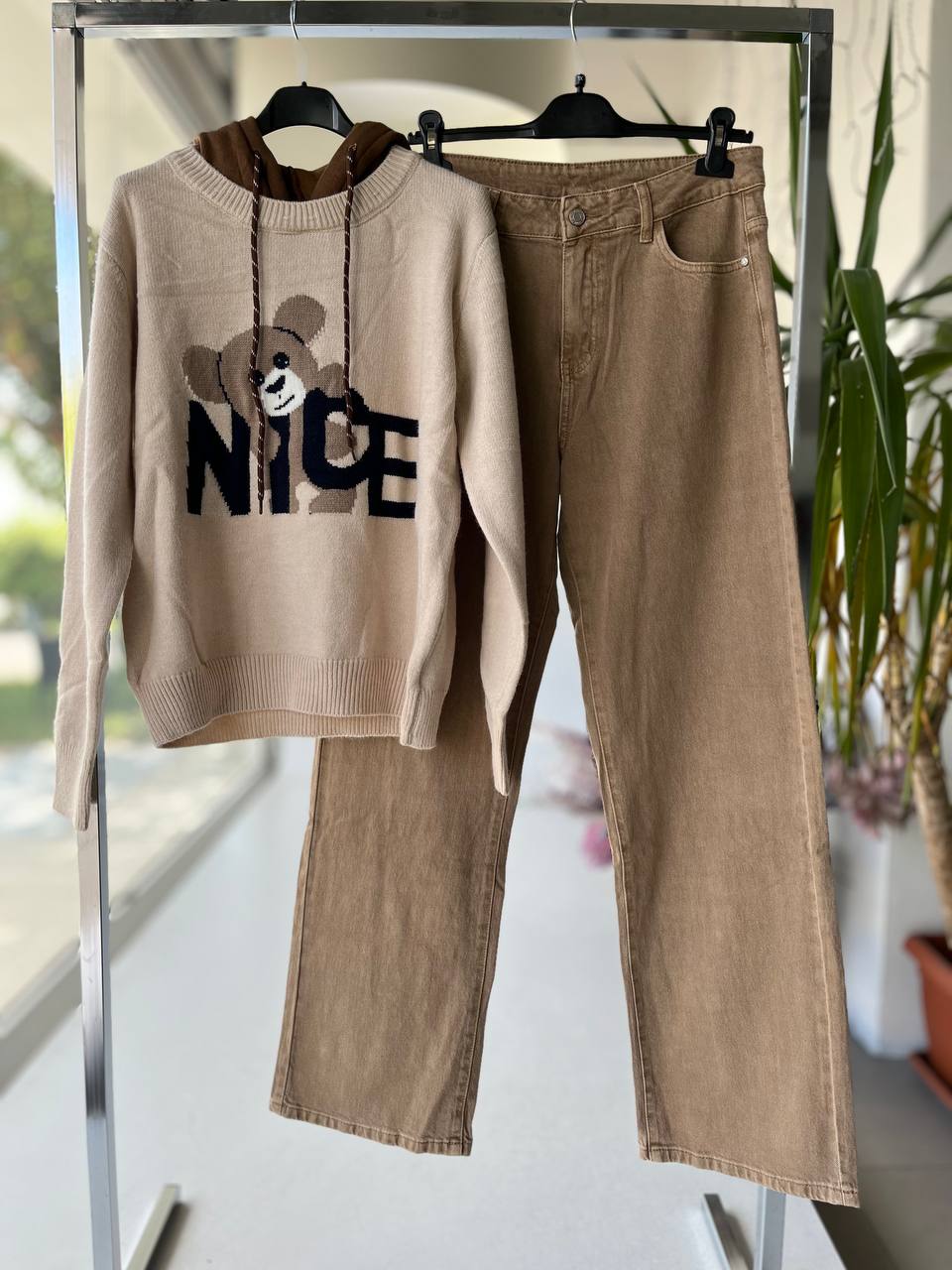 Joie Clair (J-Clair)