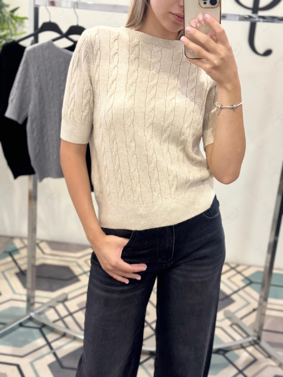 Joie Clair (J-Clair)
