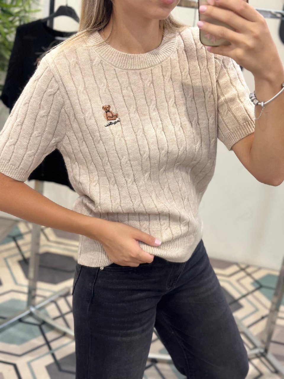 Joie Clair (J-Clair)