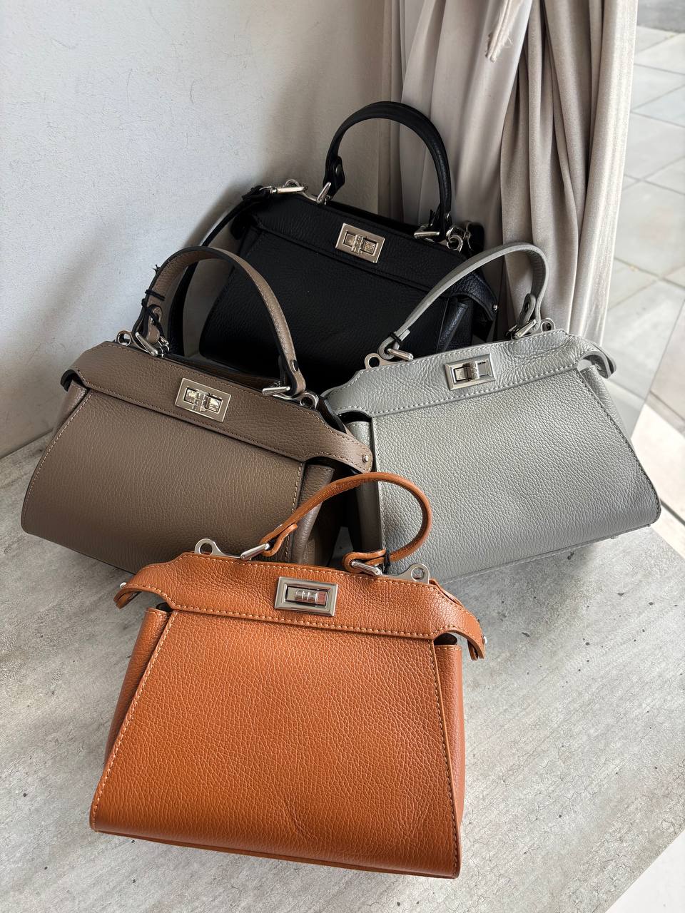 Фото Leather Country