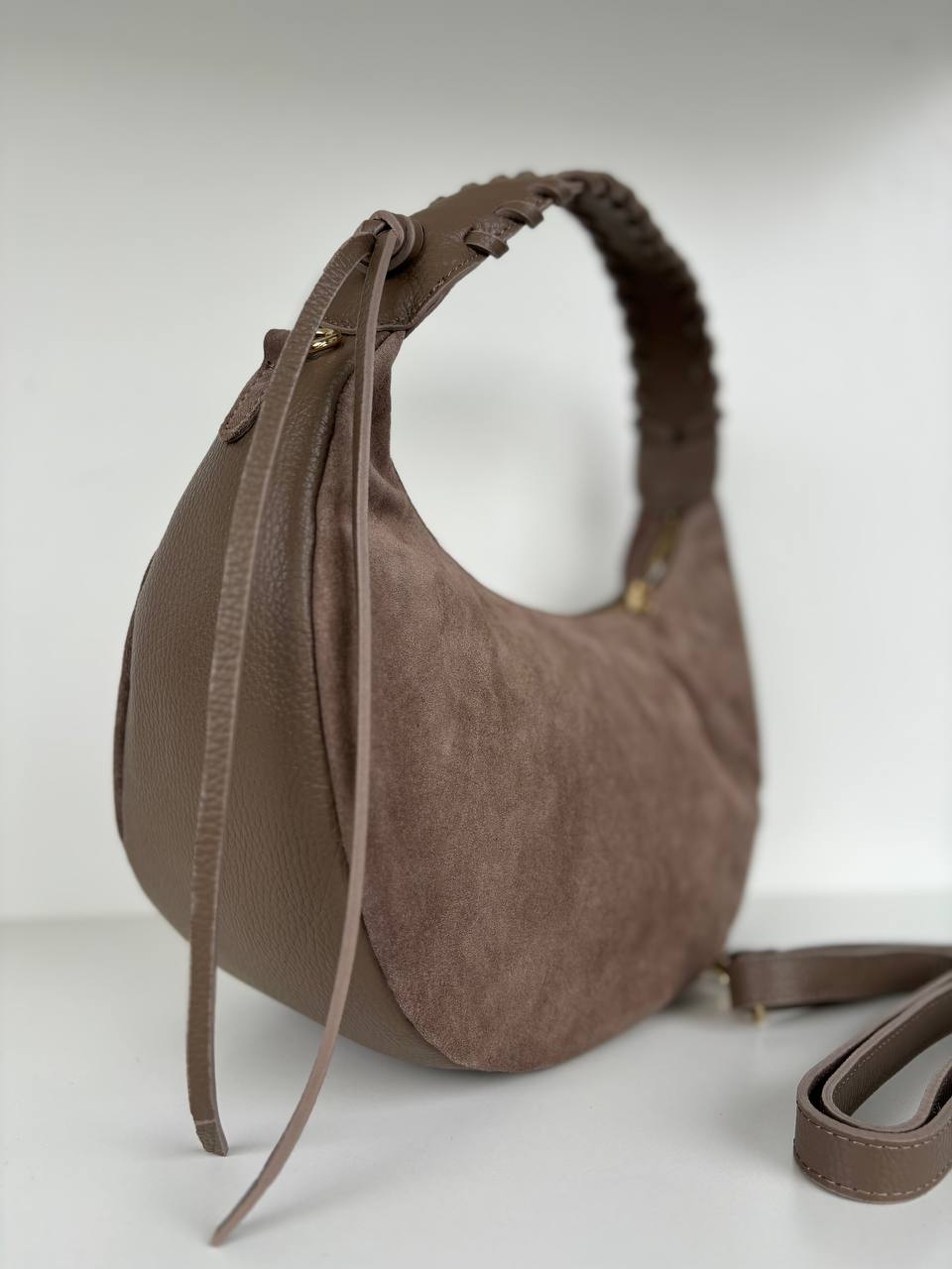 Фото Leather Country