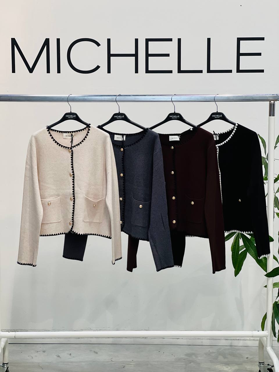 Amelie Follies (Michelle) Фото Amelie Follies (Michelle)