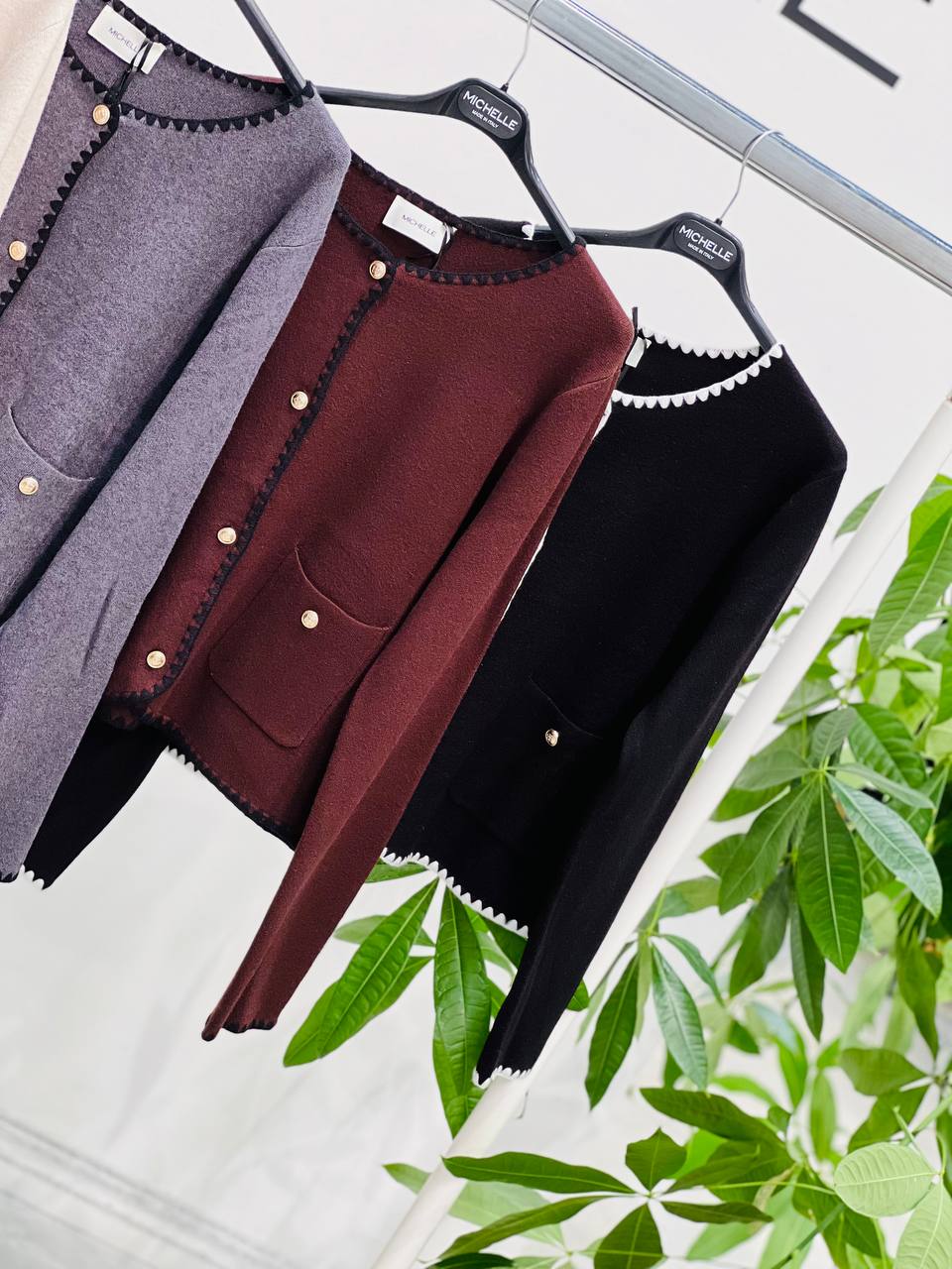 Amelie Follies (Michelle)