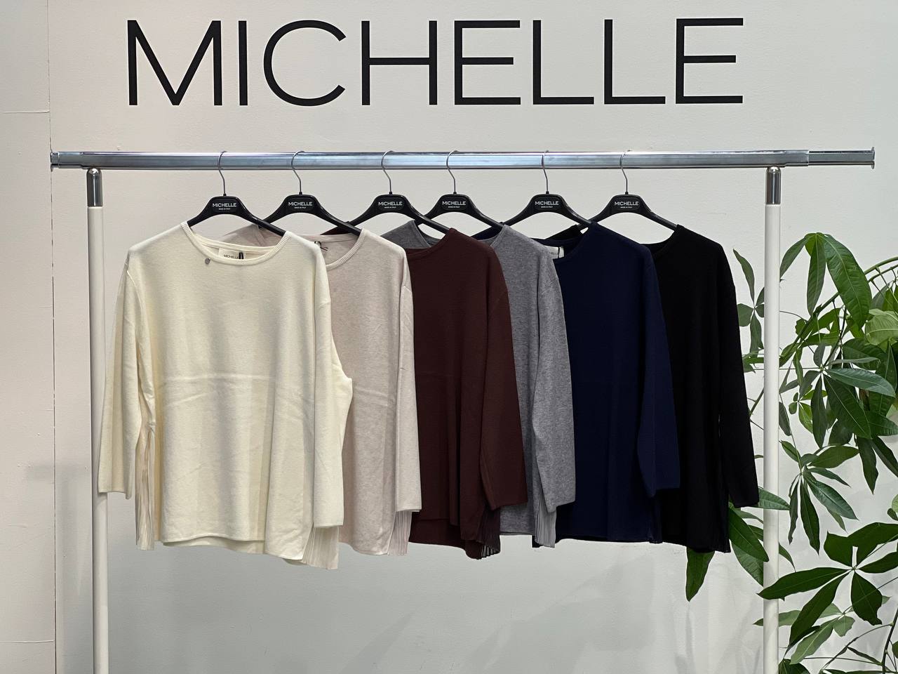 Amelie Follies (Michelle)