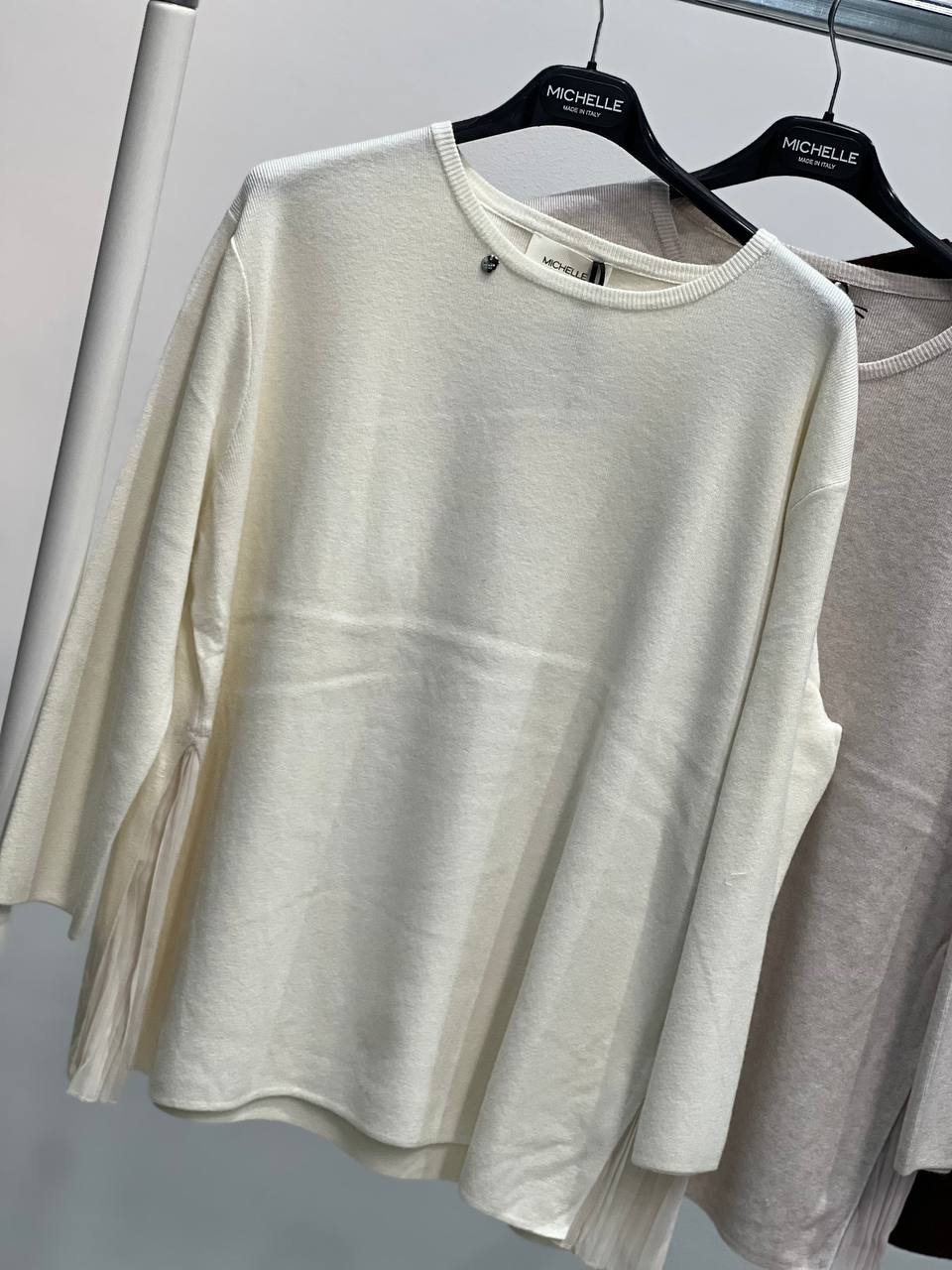 Amelie Follies (Michelle)